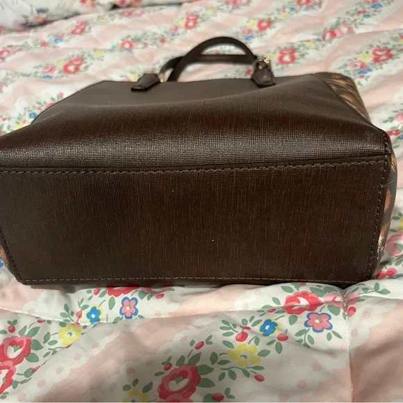 COACH Handbag - Picture 4 of 6